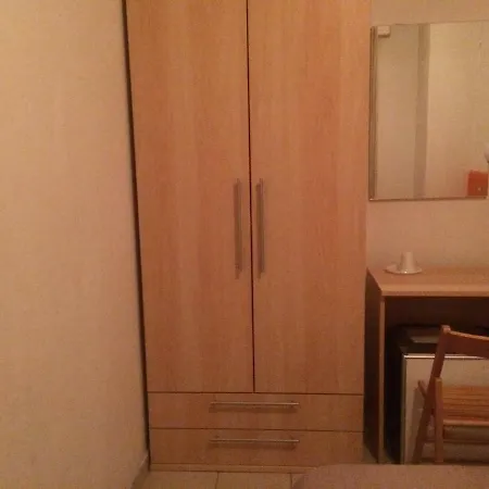 New Prophet ベッド・アンド・ブレックファスト 3*