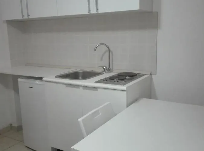 Bed & Breakfast New Prophet 3*