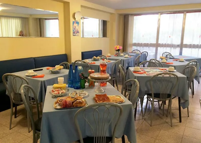 Bed & Breakfast New Prophet 3*